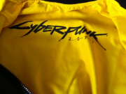 CD Projekt RED warnt: Kauft diese überteuerte „Cyberpunk 2077“-Jacke nicht!