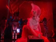 The Game Awards 2019: Cyberpunk 2077 Sängerin Grimes aka Lizzy Wizzy performt Song „4ÆM“ live