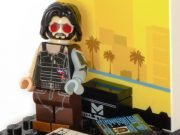 Großer Mann ganz klein: Cyberpunk 2077 – Johnny Silverhand als Lego-Männchen